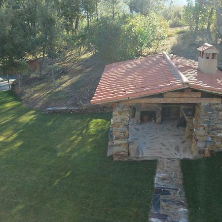 Las Estrebedes Casa Rural Guest House Caminomorisco Exterior photo