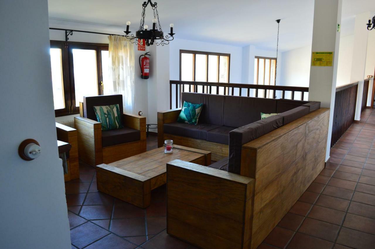 Las Estrebedes Casa Rural Guest House Caminomorisco Exterior photo