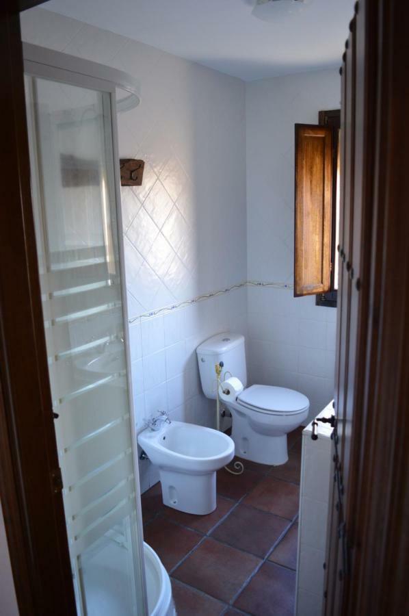 Las Estrebedes Casa Rural Guest House Caminomorisco Exterior photo