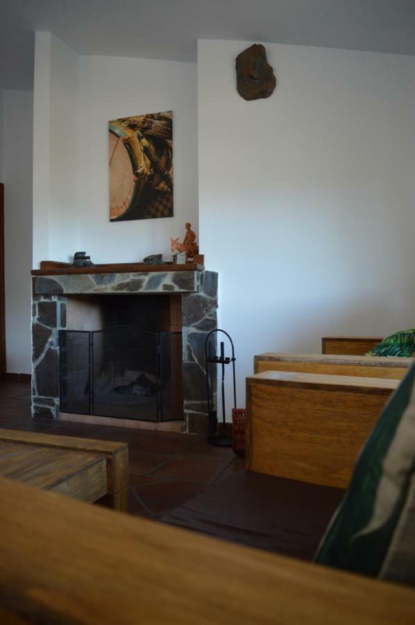Las Estrebedes Casa Rural Guest House Caminomorisco Exterior photo